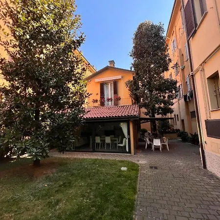 فندق مبيت وإفطار La Magnolia بولونيا