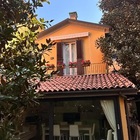 La Magnolia بولونيا