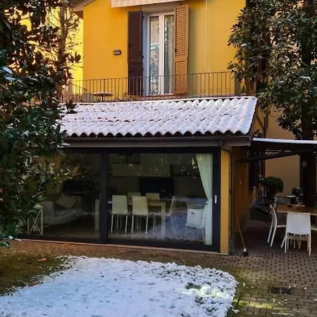 La Magnolia فندق مبيت وإفطار بولونيا