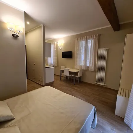 فندق مبيت وإفطار La Magnolia بولونيا